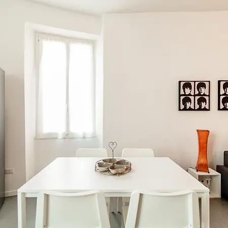 Apartment Milano 175 - By My In Como